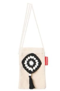 Baghashtag Siyah Desen El İşlemeli Kanvas Telefon Çantası