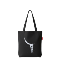 Baghashtag Aya Tutunan Astronot Baskılı Siyah Bez Çanta